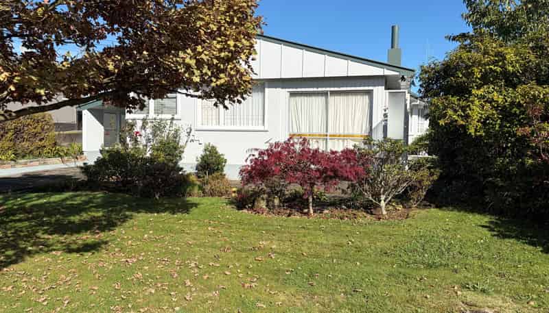 9 Chamberlain Street, Dannevirke