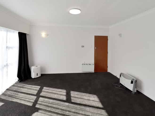 300 Queens Drive, Lyall Bay