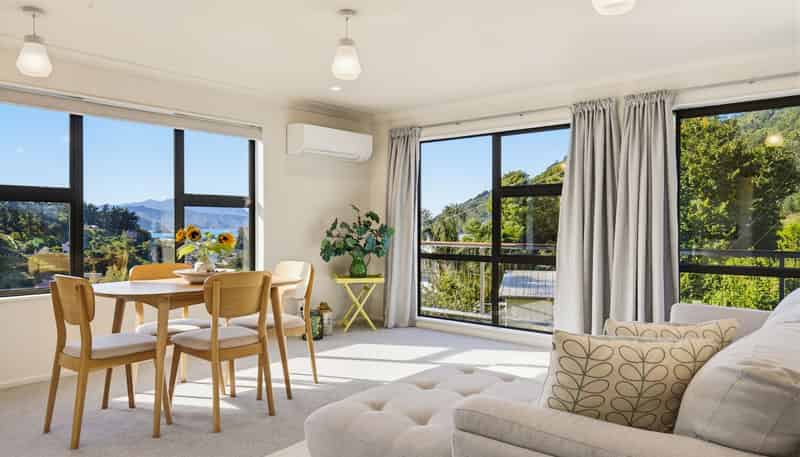 11 Angle Street, Picton