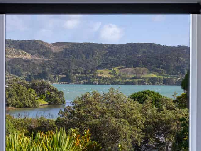 2 Rose Street, Raglan