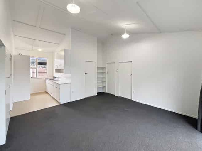 2/80 Russell Street, Palmerston North Central