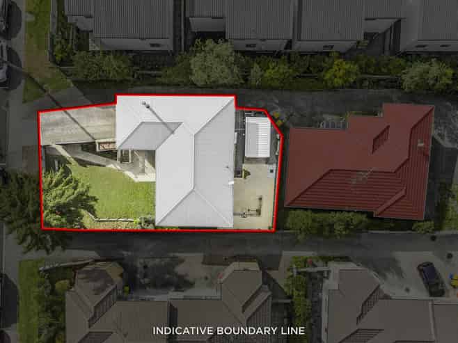 1/5 Woodall Place, Totara Vale