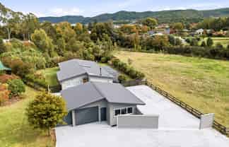 98 Kinloch Road, Kinloch