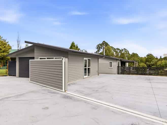 98 Kinloch Road, Kinloch