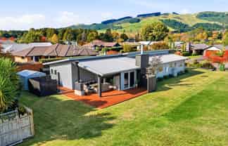 110 Lisland Drive, Kinloch