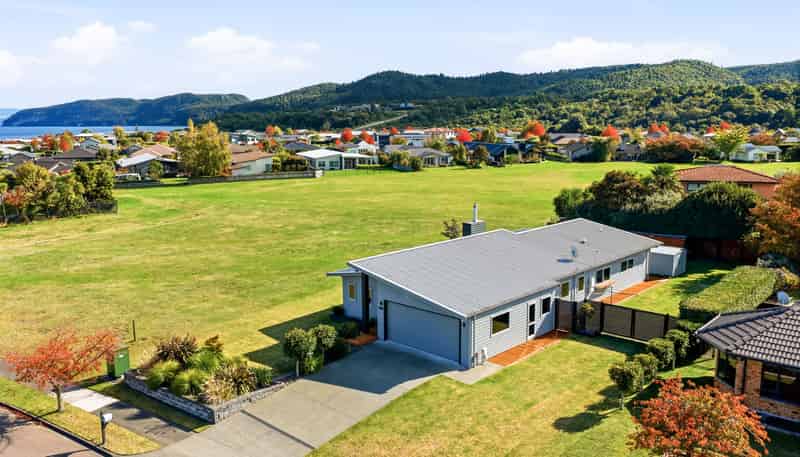110 Lisland Drive, Kinloch