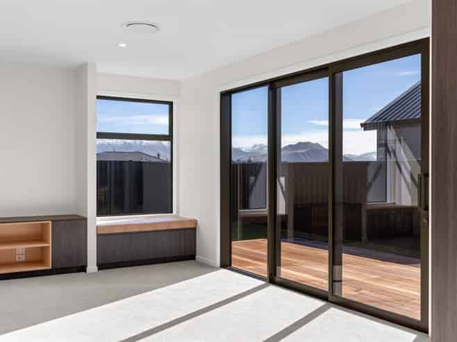 9 Packer Road, Wanaka