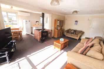 37 Baxter Street, Grasmere