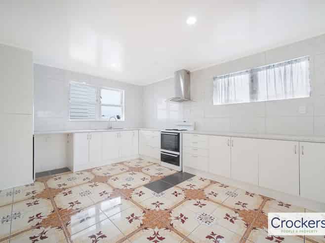 140 Rowandale Ave, Manurewa