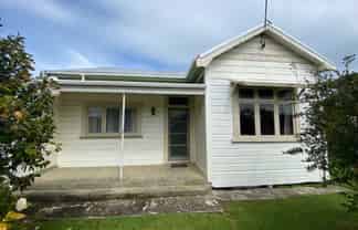 225 Egmont Street, Patea