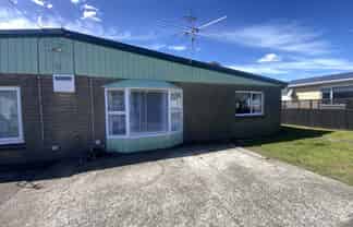 2/15A Byron Street, Miramar