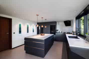 31 Citrus Lane, Enner Glynn