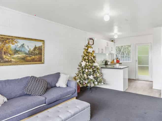 3/19A Verbena Road, Birkdale