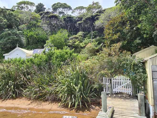 140 Kaiaraara Bay Road, Great Barrier Island (Aotea Island)