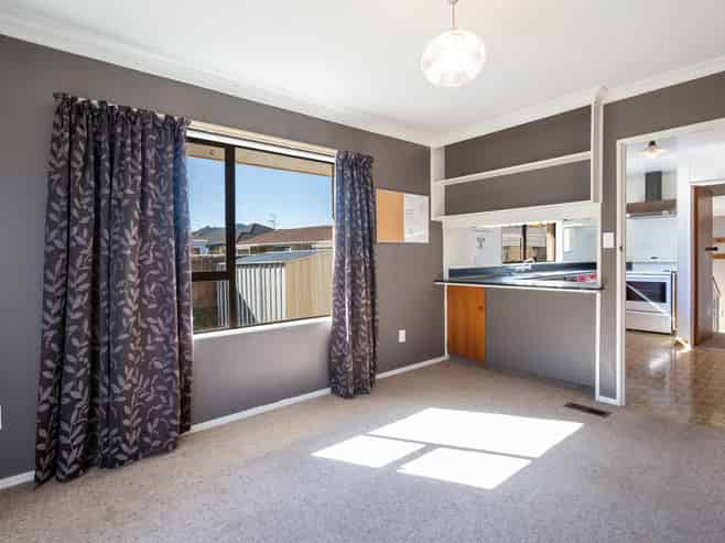 14 Lichfield Street, Stoke