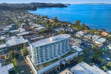 1111/11 Tamariki Avenue, Orewa