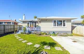 37 Puriri Road, Manurewa