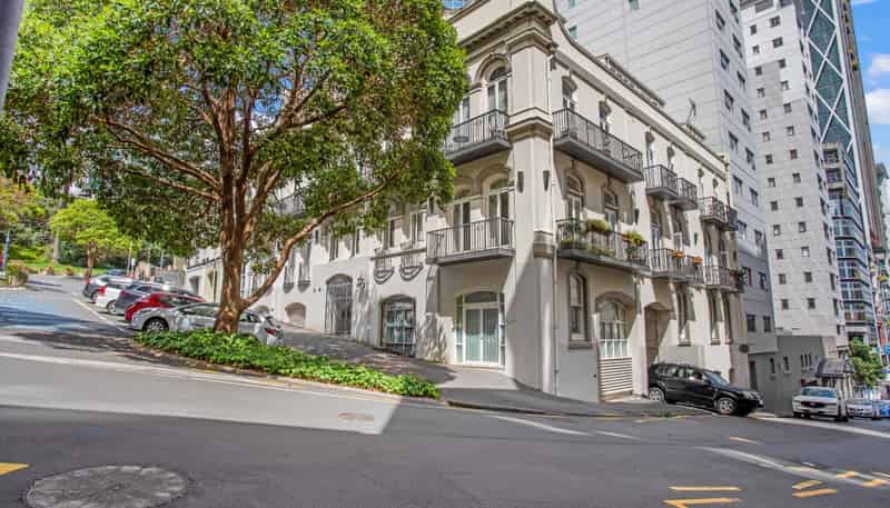 2E/7 Emily Place, Auckland Central
