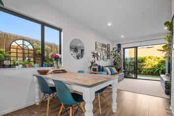 1/22 Ryburn Road , Mount Wellington