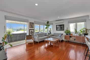 142 Morningside Road, Morningside
