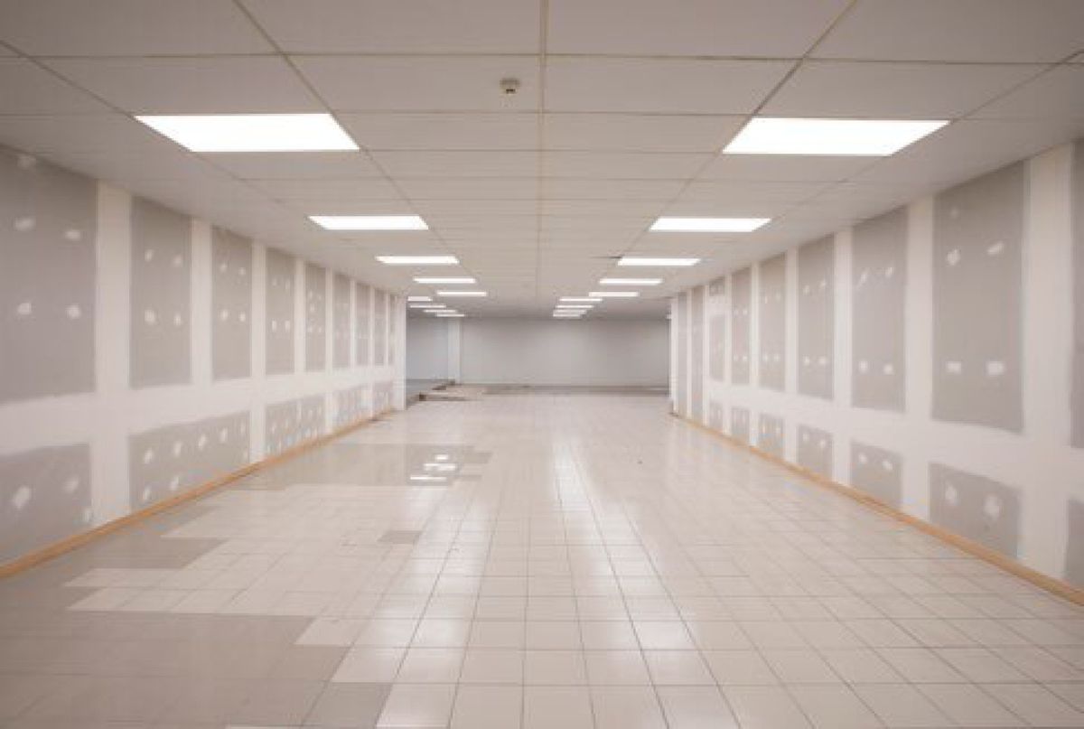 Versatile Retail Space | Newmarket Plaza – pohled 2