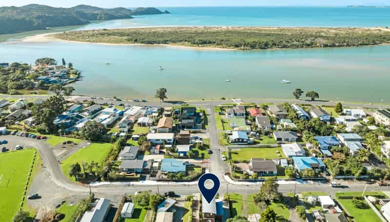 1/27 Kopipi Crescent, Ngunguru