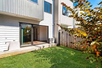181 Portage Road, New Lynn