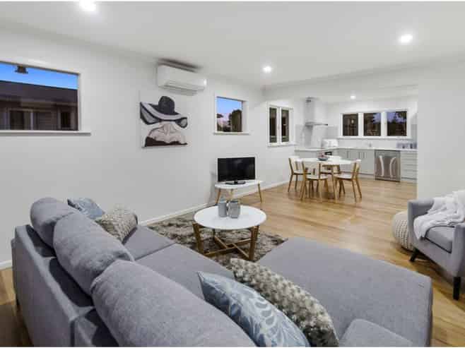 128 Gloucester Road, Manurewa