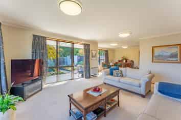 1/25B White Street, Waimataitai