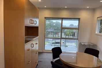 OFFICE WITH BUILDING NAMING RIGHTS