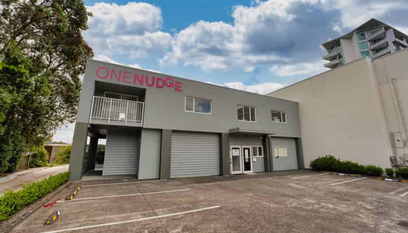 a/21 Tamariki Avenue, Orewa