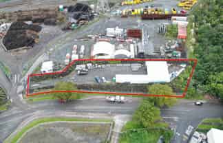 1,486M² CENRTAL PENROSE YARD
