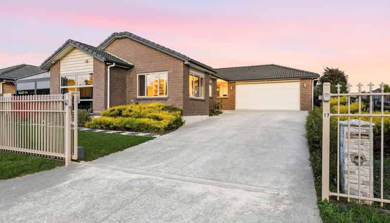 17 Artillery Drive, Papakura