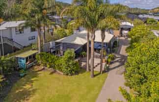 66 Charles Green Drive, Cooks Beach
