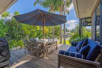 66 Charles Green Drive, Cooks Beach