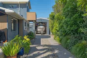 66 Charles Green Drive, Cooks Beach