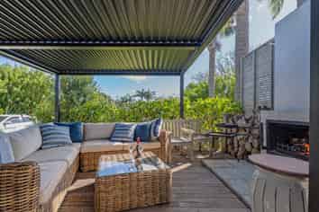 66 Charles Green Drive, Cooks Beach