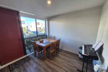 11/10 Rex Street, Riccarton