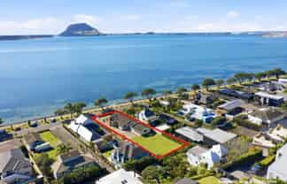 99 Beach Road, Otumoetai