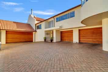 4 Sanderson Place, Havelock North