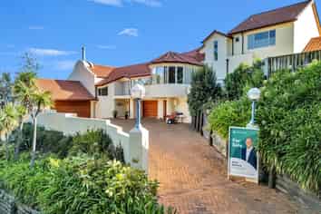 4 Sanderson Place, Havelock North