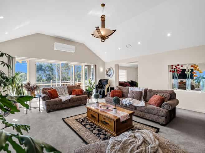 4 Sanderson Place, Havelock North