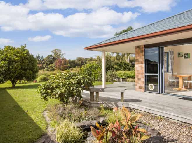 19 Uretara Drive, Katikati