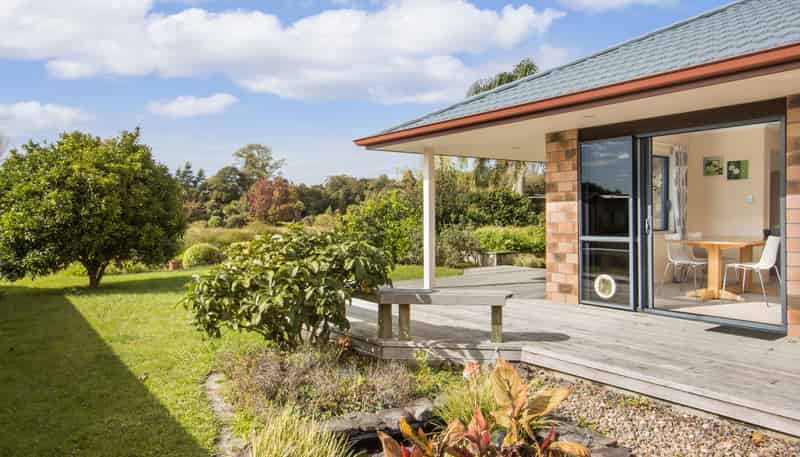 19 Uretara Drive, Katikati