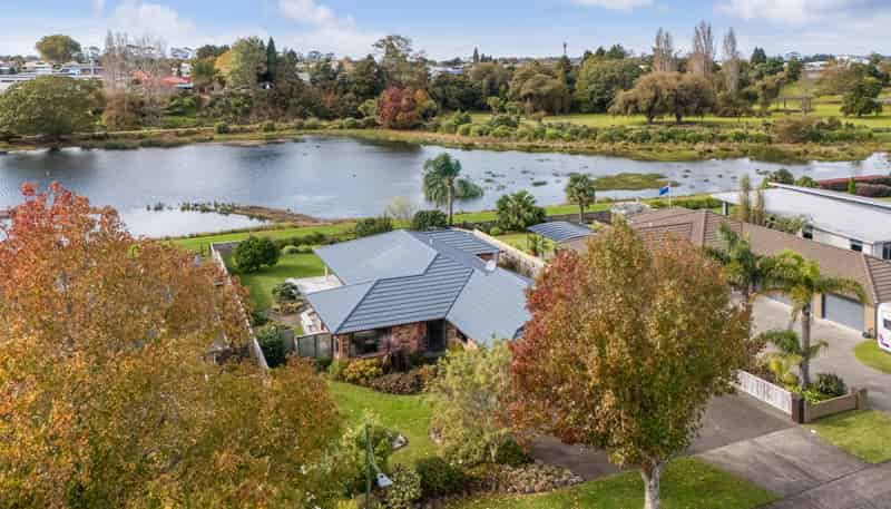 19 Uretara Drive, Katikati