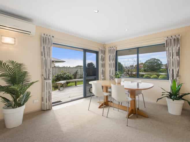 19 Uretara Drive, Katikati