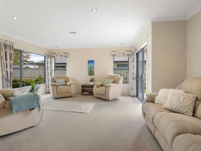 19 Uretara Drive, Katikati