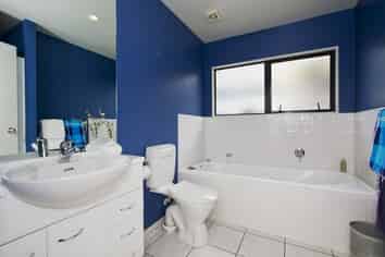 71 Penguin Drive, Murrays Bay