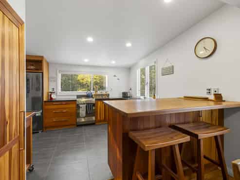 15 East Street, Raglan
