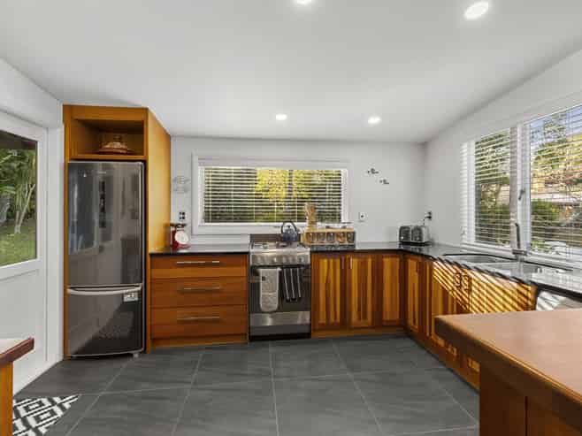 15 East Street, Raglan